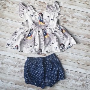 Snow White Ruffle Sleeve Outfit